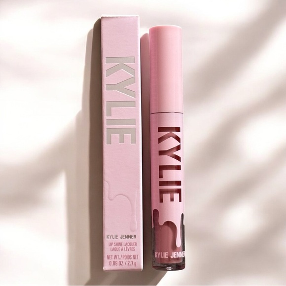 Kylie Lip Shine Lacquer shade 90’s Baby (cool pink) - Picture 3 of 4